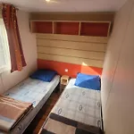 Camping - Les Salisses - Mobilhome Vias