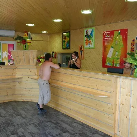 Vias Plage - Camping Les Salisses - Mobilhome Vias