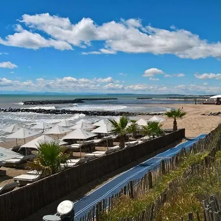 - Les Salisses - Mobilhome Camping Vias