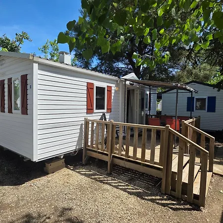 - Les Salisses - Mobilhome Campsite