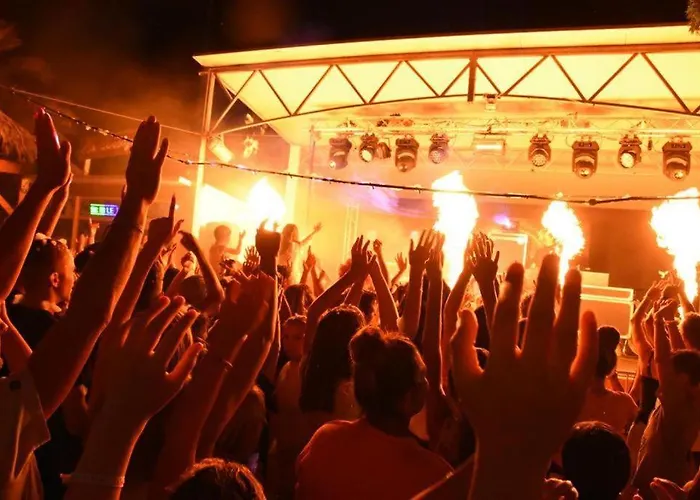 - Les Salisses - Mobilhome *